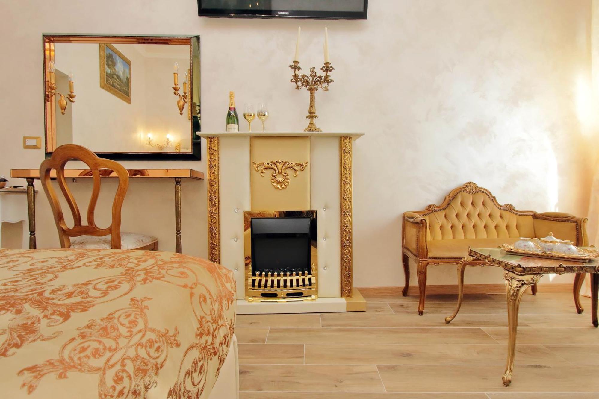 Just Chilling Suite Rome Room photo