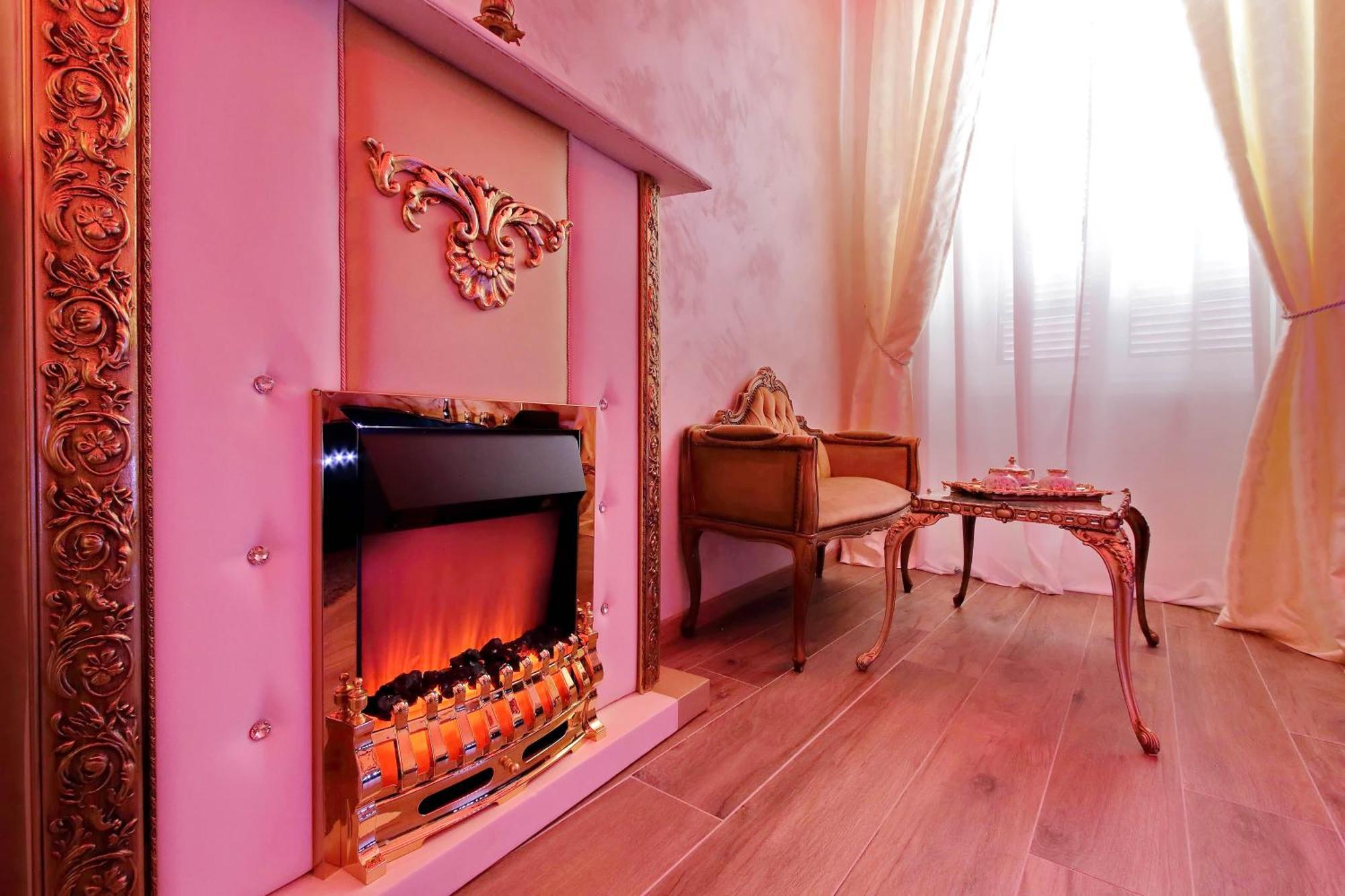 Just Chilling Suite Rome Room photo